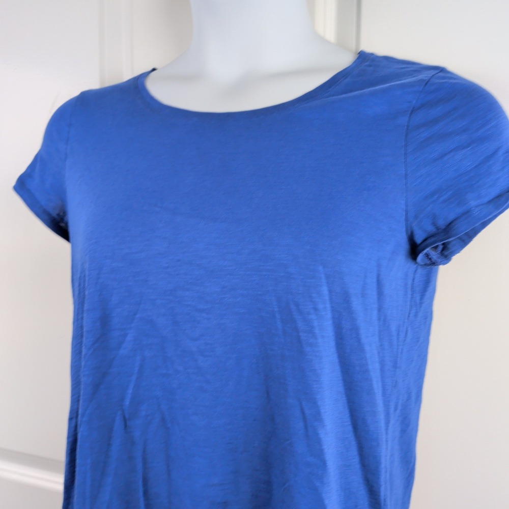Lilly Pulitzer Tee Womens M Blue 100% Pima Cotton Slub Short Sleeve Peru
